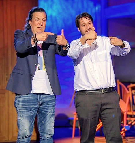 RICHARD GENZER, NIKOLAS KARA